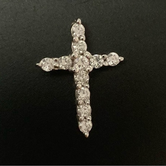 Exclusive Bloomingdale’s Diamond Cross Necklace. - Picture 7 of 11